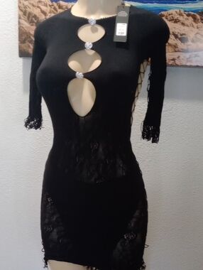 Black Lace Cutout Bodycon Dress